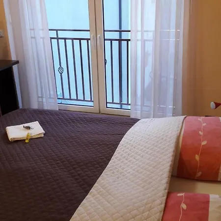 Homestay szállás Paradiso *